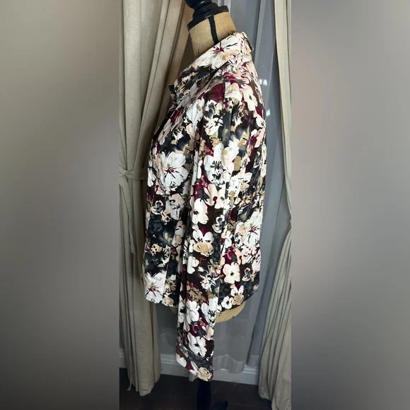 Christopher & Banks Floral Corduroy Button Up Jacket 
Size M - Picture 3 of 8